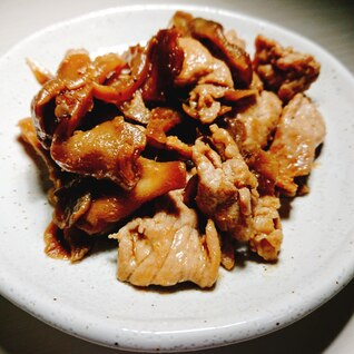 豚肉と舞茸のガリバタ炒め